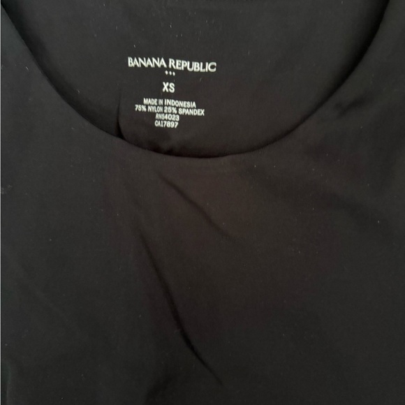 Banana republic long sleeve crop top size XS nwot nylon spandex blend - Picture 3 of 4